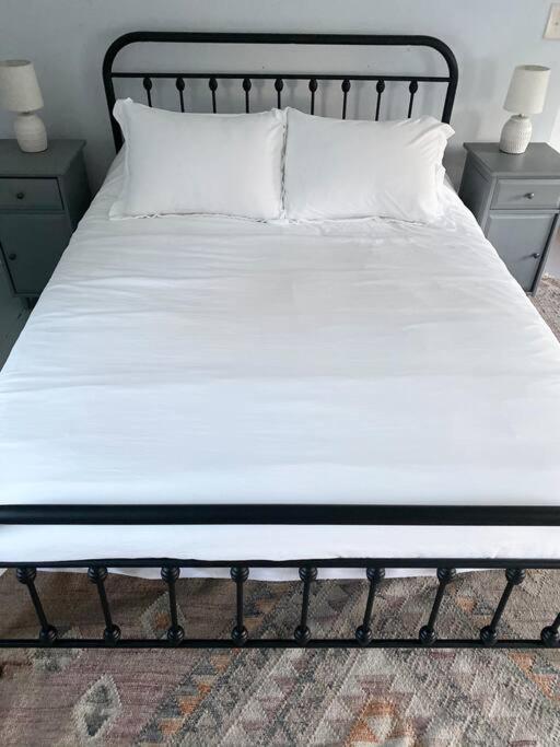 The Colonial On The Hudson Villa Athens Екстериор снимка